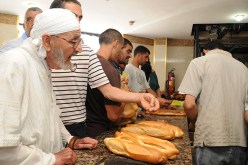 الخبز بـ 50 دينارا والحليب بـ 60 دينارا بمناسبة العيد