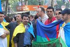 الأمن يعتقل الوفد المغربي ثم يطلق سراحه