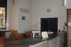 فصل كل موظف يتغيب 15 يوما عن منصبه دون مبرر