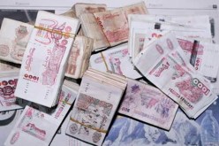 أعوان شرطة وعمال بمحطة وقود يختلسون مليار سنتيم باستعمال وصولات البنزين