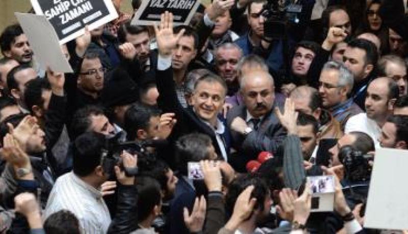 اعتقال صحفيين بريطانيين بتركيا بتهمة المشاركة في أنشطة إرهابية