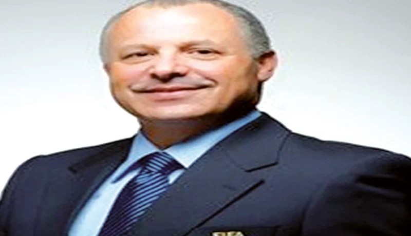 أبو ريـدة..عضو المكتب التنفيذي للكاف والفيفا: “كأس أمم إفريقيا ستقام في موعدها وبالمغرب”