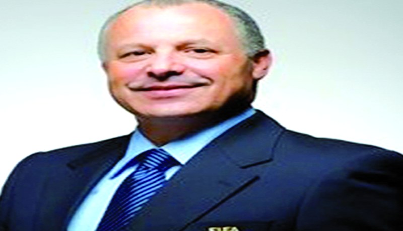 أبو ريـدة..عضو المكتب التنفيذي للكاف والفيفا: “كأس أمم إفريقيا ستقام في موعدها وبالمغرب”