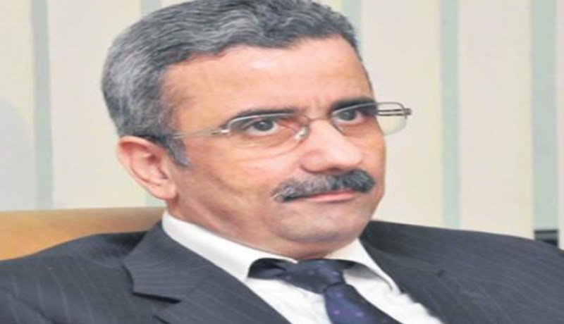 تهمي “لن أصلح بين روراوة وحناشي لهذا السبب”