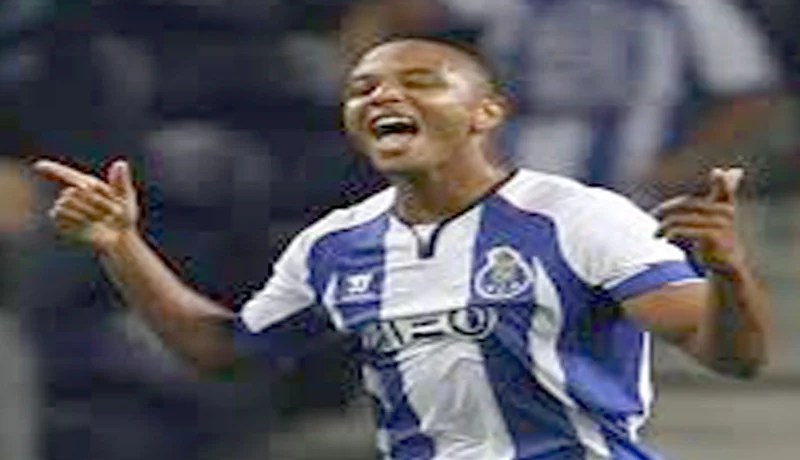 “الفيفا” تختار براهـيمي أفـضل لاعب عـربي في أوروبا هــذا الأسـبـوع