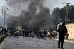 أئمة المساجد‮ ‬ينددون بأعمال العنف والتخريب ويطالبون بالحوار لإحلال الأمن‮ ‬