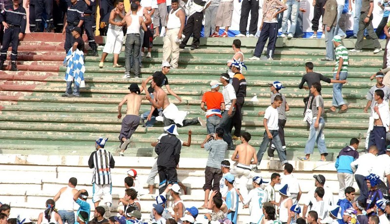 اعتقال 17 مـشـاغبا في جـولـة واحدة والعنـف يواصل الـزحــــف