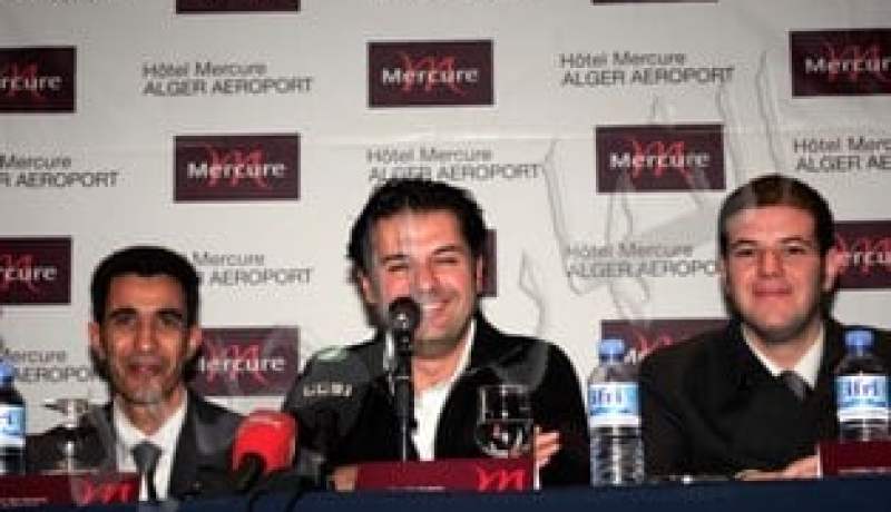 سأكتب مذكراتي أحكي فيها كل شيء عني