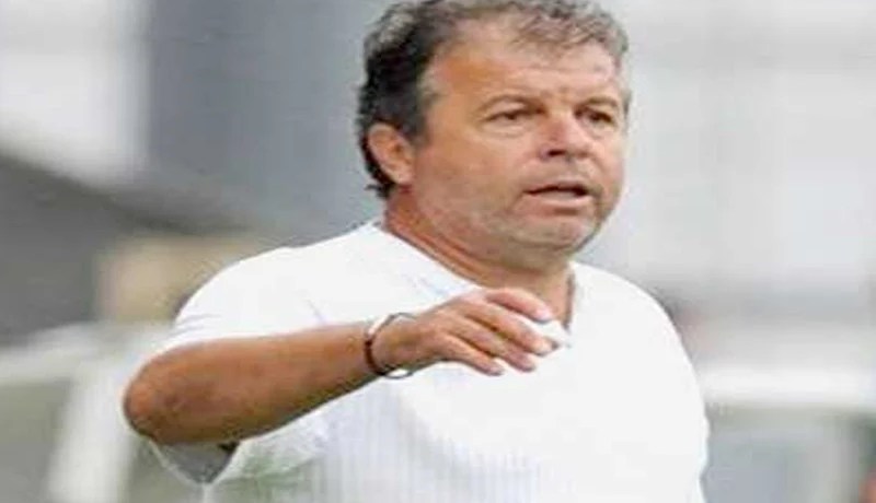 كافالي يشـرف اليـوم على أول حـصــة تدريبية للحمراوة