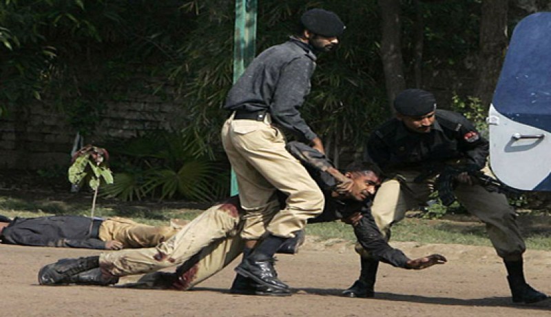 مقتل 3من أفراد الشرطة الباكستانية