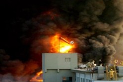 مقتل 3 اشخاص في حادث انهيار مصنع في باكستان