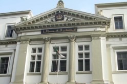 إطـار سـام بالدولــة ووكيــل عبــور متورطــان ضمــن شبكــة تزويــر السيـــارات وإدخالهــا مــن روسيــا