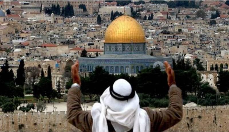 وزير الأوقاف الفلسطيني يصف مصادقة الاحتلال الاسرائيلي على قانون “منع الاذان” بالعنصري