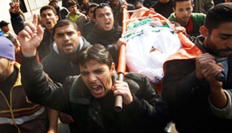 استشهاد 19 طفلا وجرح العشرات بقطاع غزة جراء الغارات الإسرائيلية عليه خلال عام 2011