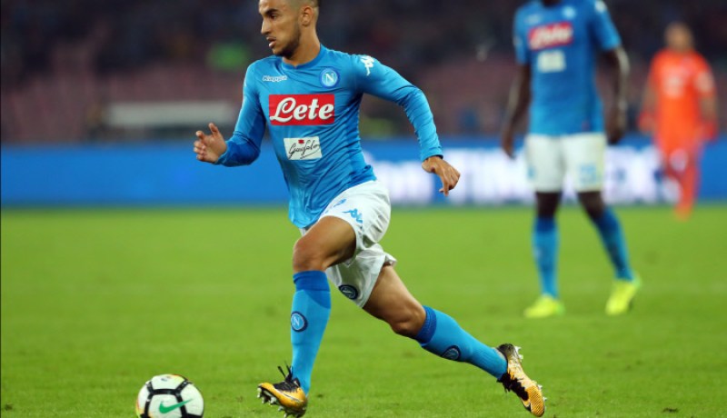 أوناس يسقط مع نابولي بخماسية أمام ليفربول !