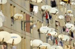 انطلاق بسطيف عملية إزالة الهوائيات المقعرة من على واجهات العمارات