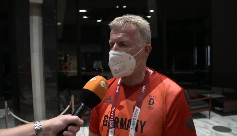 مدرب منتخب ألمانيا للدراجات يعتذر من لعقاب على كلامه العنصري