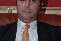 قطع شبكة الهاتف في‮ ‬فائدة‮ ''‬نجمة‮''‬