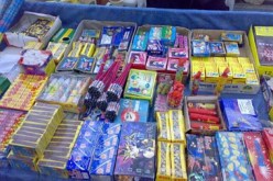 حجز حاويتين من الالعاب النارية بميناء الجزائر