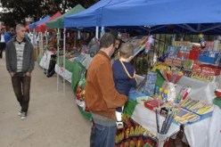 يتـــرك ابنه فــي السيارة فيجـــده رمادا  وآخر يفقــــد بصــره بسبـــب المفرقعـات