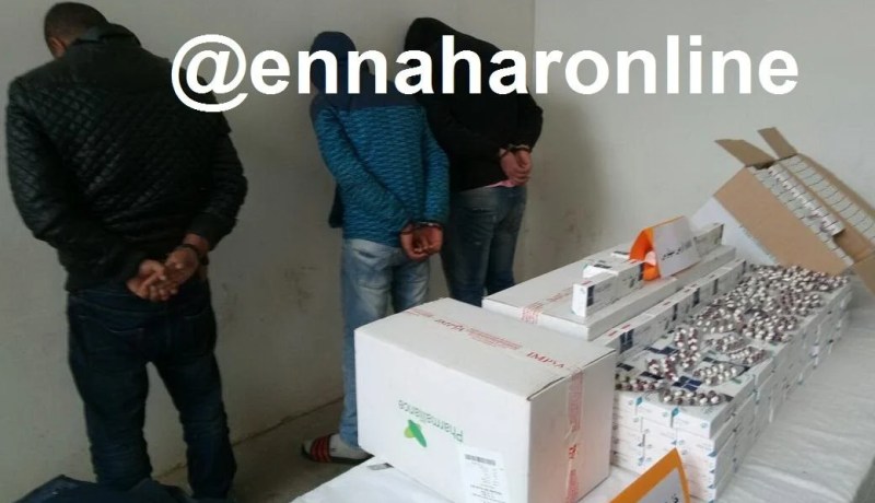 الإطاحة بعصابة تستعمل “الحروز” لتضليل الأمن وحجب حبوب “الصاروخ” عن عيونهم