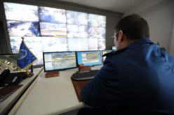 كــاميـــرا مراقبـــة تفضـــح سيـــدة ادّعـــت تعرّضهـــا للاعتـــداء مـــن طـــرف الشرطــة فـــي تيـــارت