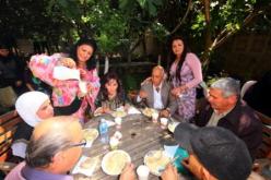 نجوم مسلسل ''دار أم هاني'' يحتفلون ببراءة الممثلة نوال زعتر