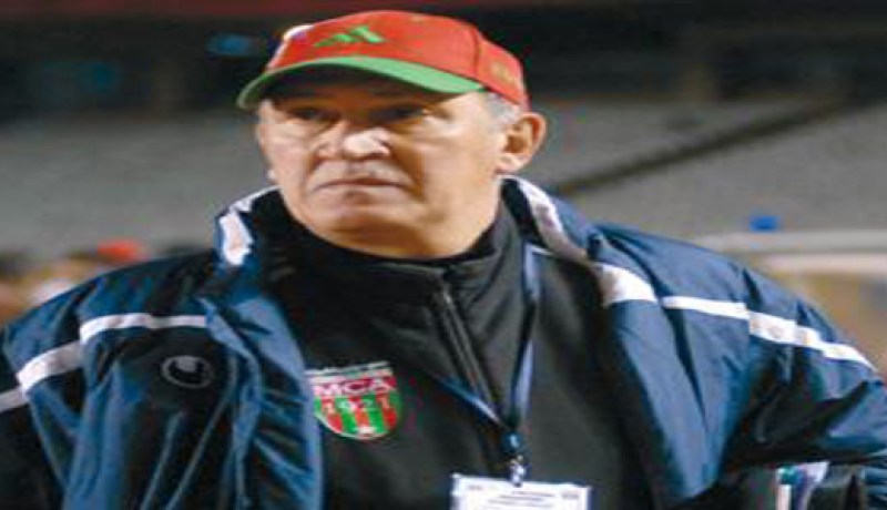 إقالة المدرب مولودية الجزائر من منصبه