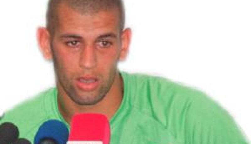 سليماني يتفاوض مع النادي الإفريقي التونسي