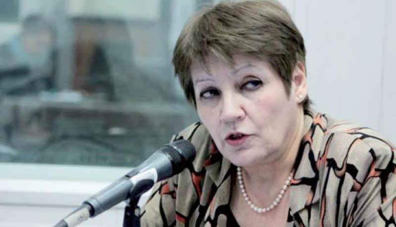 بن غبريط تدعو إلى إنشاء هيئة لضبط العلاقات داخل قطاع التربية