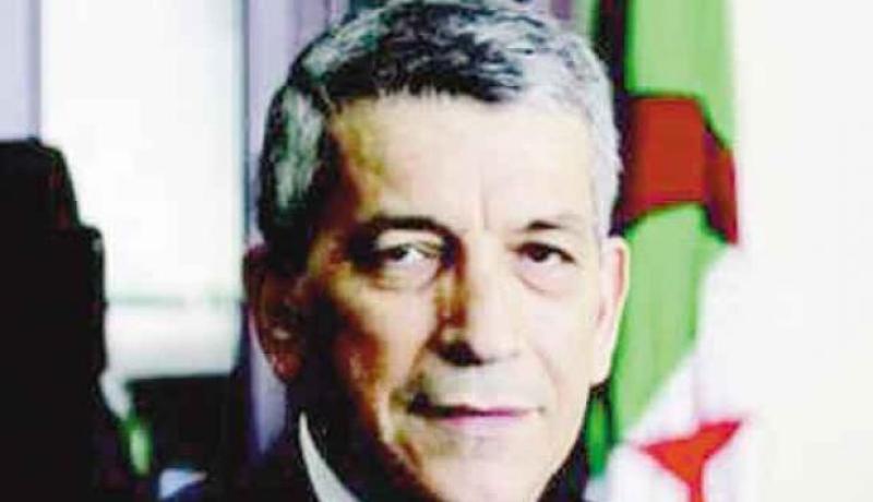 بابا احمد: اعطاء الاولوية لتحسين نوعية التعليم