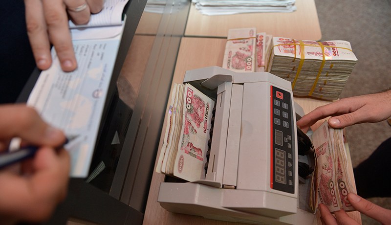 8400 مليار دينار قروض منحتها البنوك للجزائريين في 2016