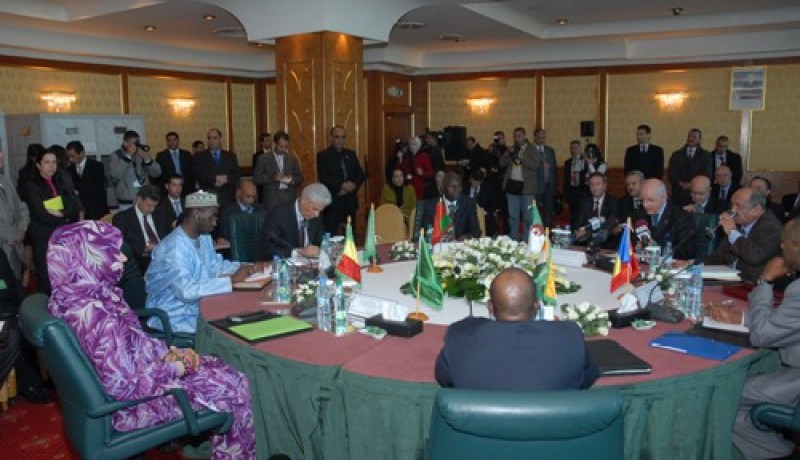 الجزائر تبحث مع مخابرات دول السّاحل سبل تعزيز الثقة لمواجهة “الجماعة السلفية”