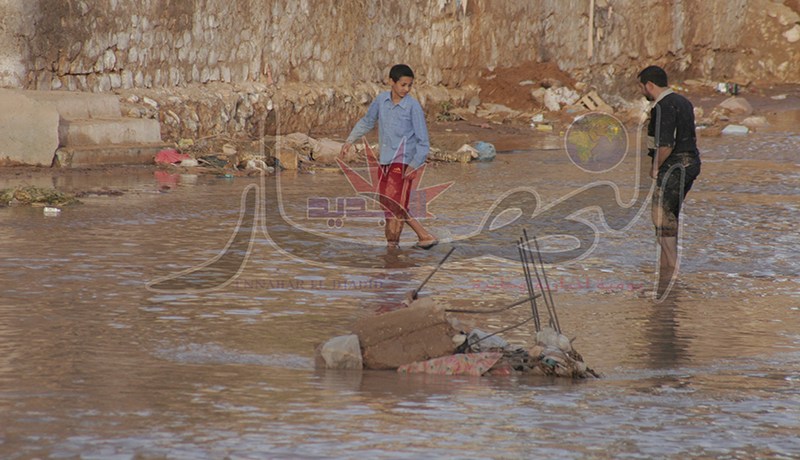 وفاة طفل بصعقة كهربائية وفقدان شخص بسبب أمطار رعدية وفيضان الأودية في تمنراست