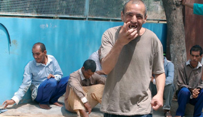 مجانين.. لكنهم مشاهير