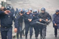 50 جريحا في صفـوف الشرطة في مشادات لهدم مساكن فوضوية بالعاصمة