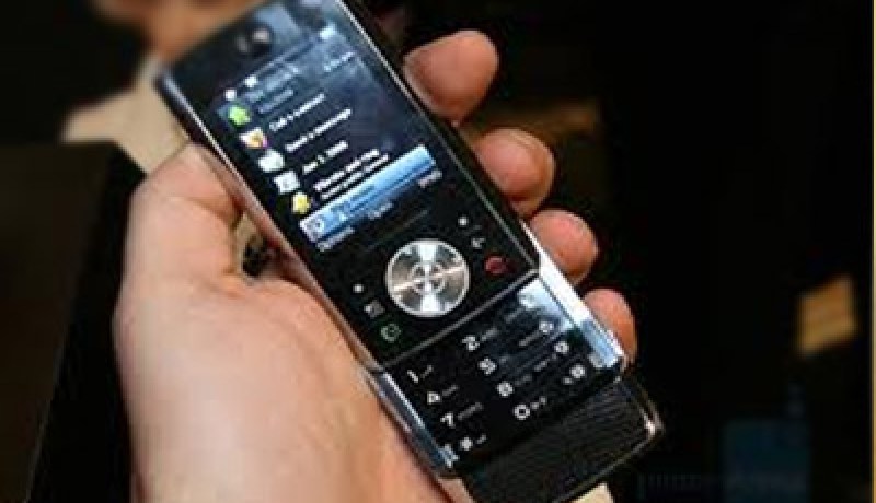خياط يلتقط صورا خليعـة لزبوناته داخـل محلـه