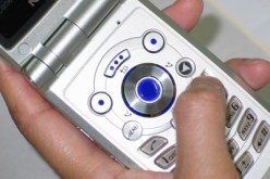 تغريم طبيبة سبّت امرأة عبر رسالة قصيرة