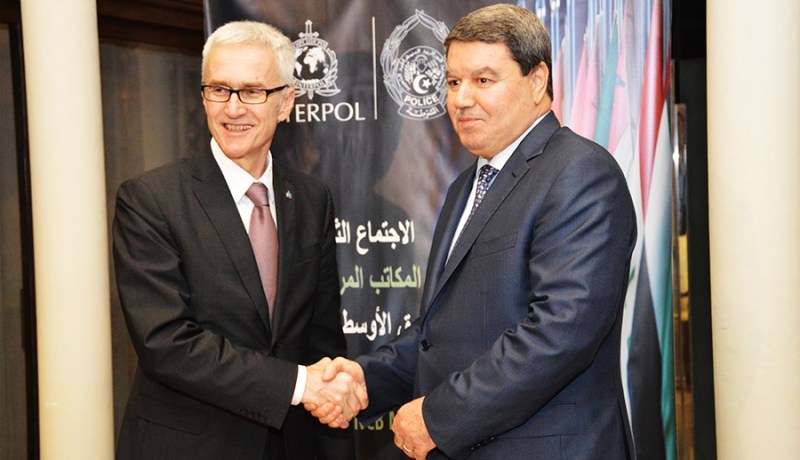 اللواء هامل عند الأنتربول