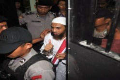 بدء محاكمة خبير المتفجرات في اعتداءات بالي في اندونيسيا