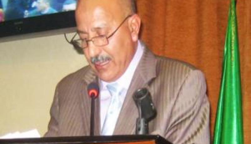 حزب الكرامة  الجزائر في حاجة الى  طبقة جديدة  من الزعماء السياسيين