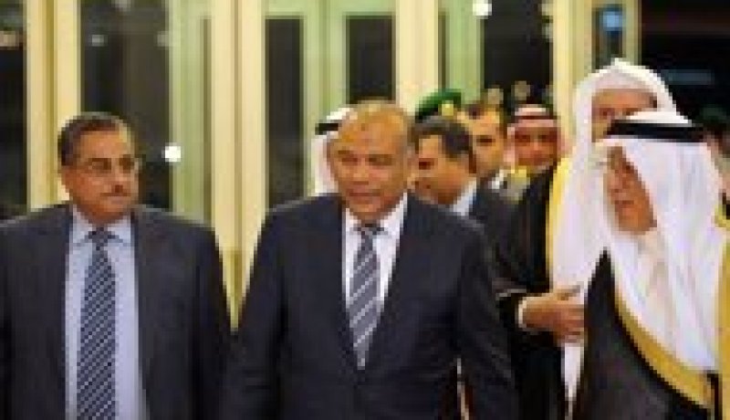 الرياض تشدد على “متانة” العلاقات مع القاهرة على رغم الازمة