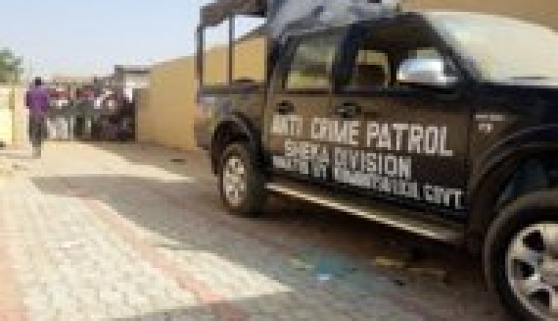 قتيل وجريحان في هجوم على مركز للشرطة في نيجيريا