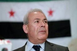 غليون يطالب بتدخل فوري لوقف المذابح
