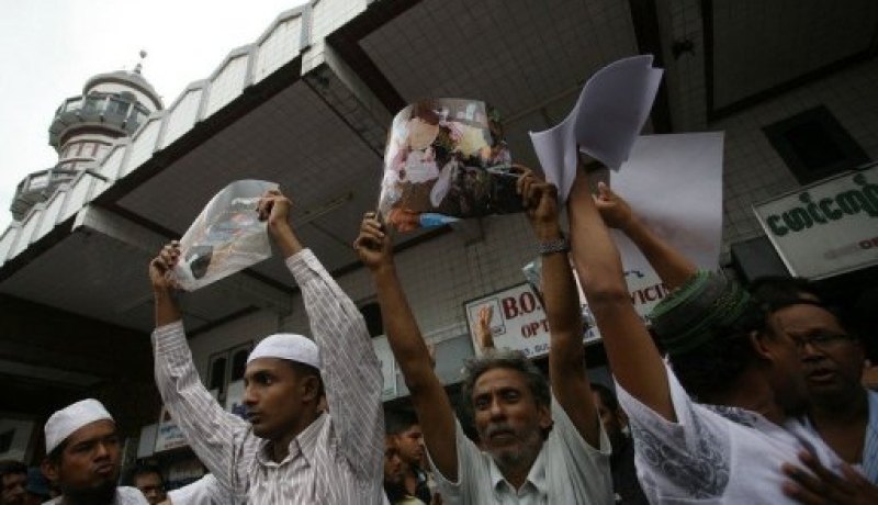 تواصل أعمال العنف الدينية في بورما والسلطة تتعرض لضغوط