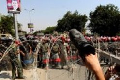 قوى ليبرالية ويسارية مصرية تندد بالمجلس العسكري قائد الثورة المضادة