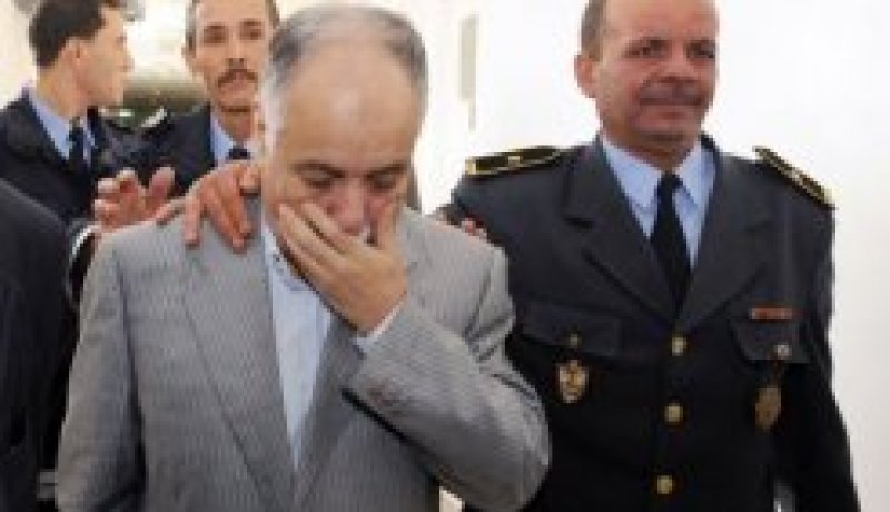 ثلث نواب تونس يطلبون سحب الثقة من حكومة الجبالي إثر قرار ترحيل المحمودي