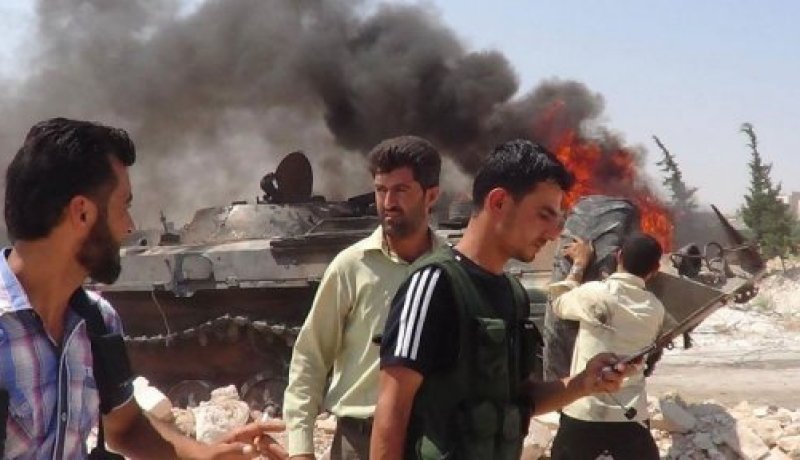 عمليات قصف تتركز على حمص والعنف يودي بحياة 8 أشخاص في سوريا