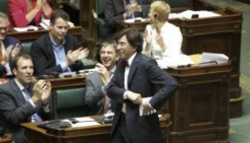 بلجيكا تطوي صفحة خلاف قديم بين الفلامند الناطقين بالهولندية والوالون الناطقين بالفرنسية