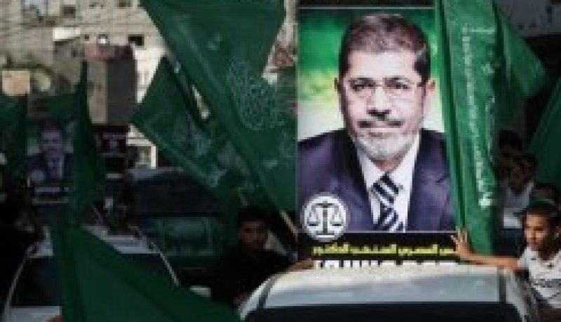تظاهرة لحماس في غزة لمطالبة الرئيس المصري برفع الحصار عن غزة